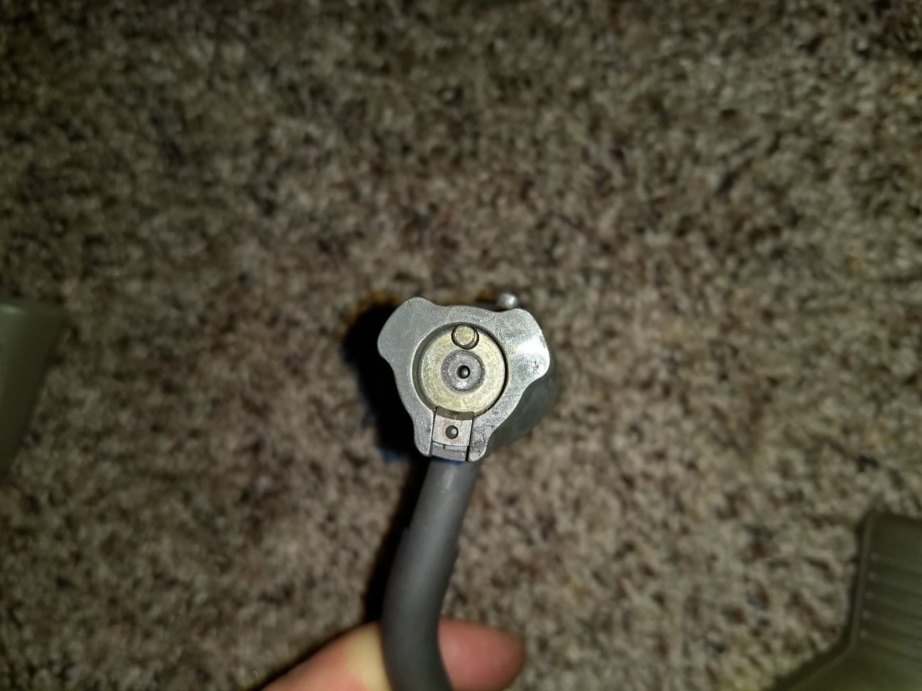 7095101
