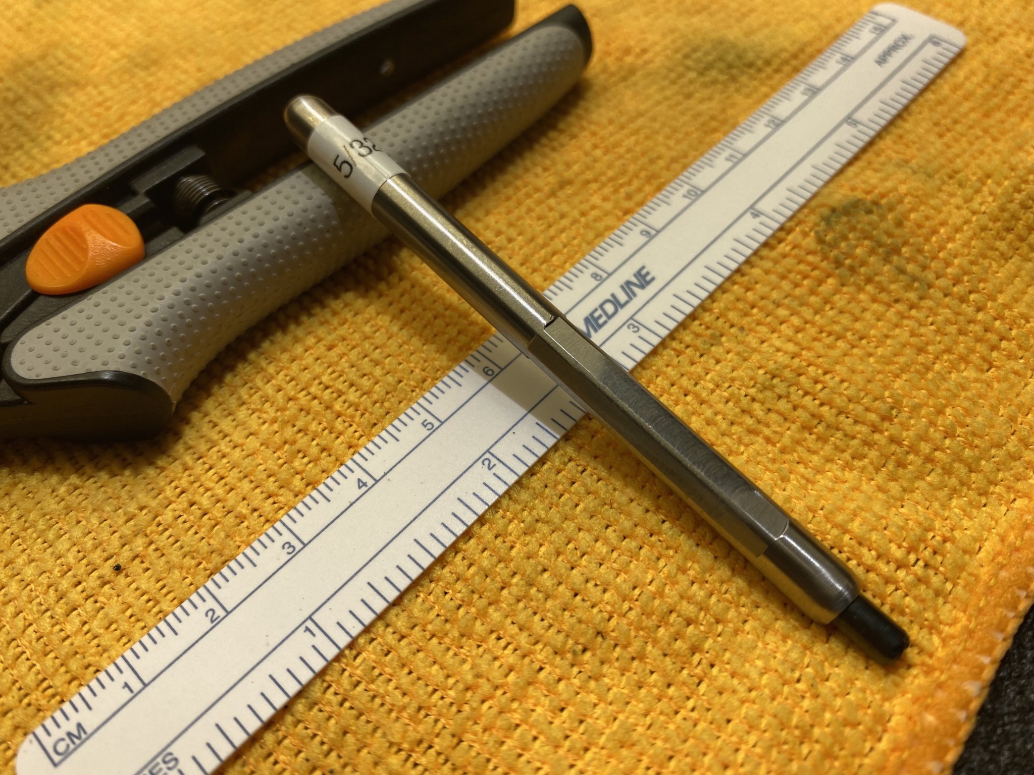 IMG_4450GUNSMITH STARTER ROLL PIN PUNCH 5-32" DRILL ROD FABRICATION MJD 09.24.22 copy.jpg