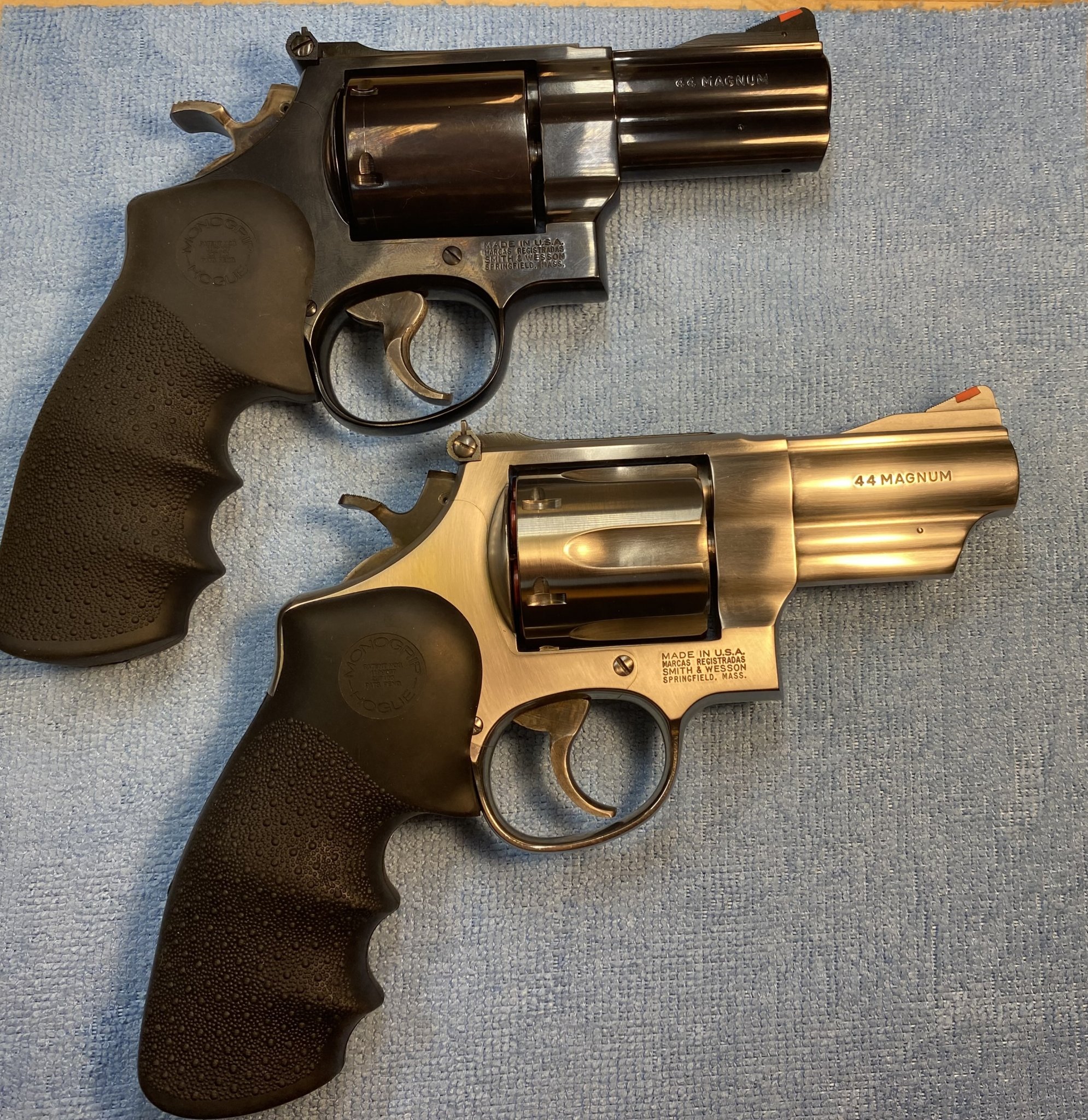 IMG_9749 2Smith & Wesson 3%22 Model 29 Lew Horton Blue v. Stainless Backpacker 629 01.14.24.jpg