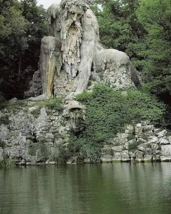italy appennino coloosus.png