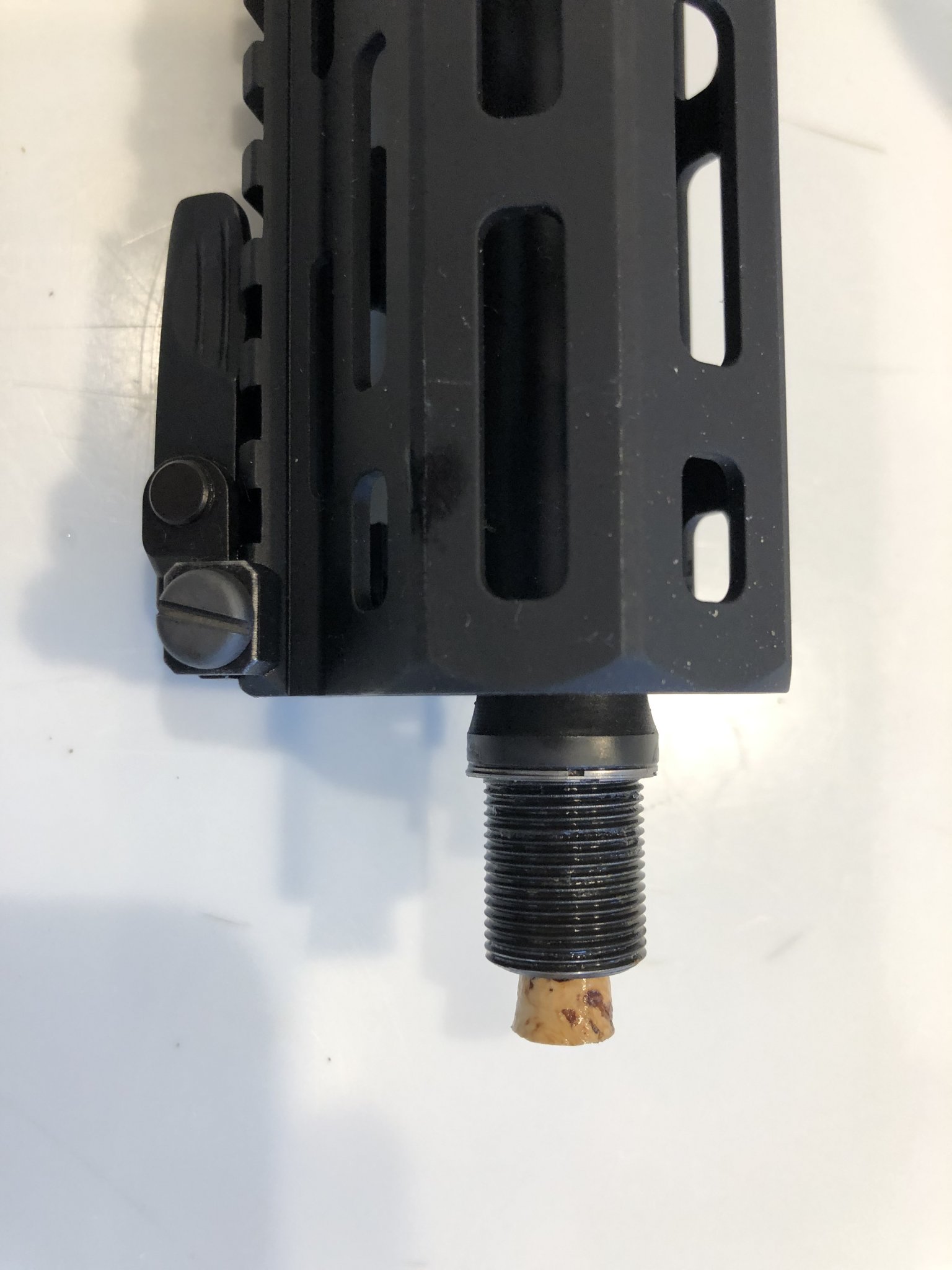KAC 300 Blackout Removing Rocksett Muzzle Threads Hot WaterIMG_3794 copy.JPG