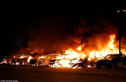 kenosha cars 2.jpg