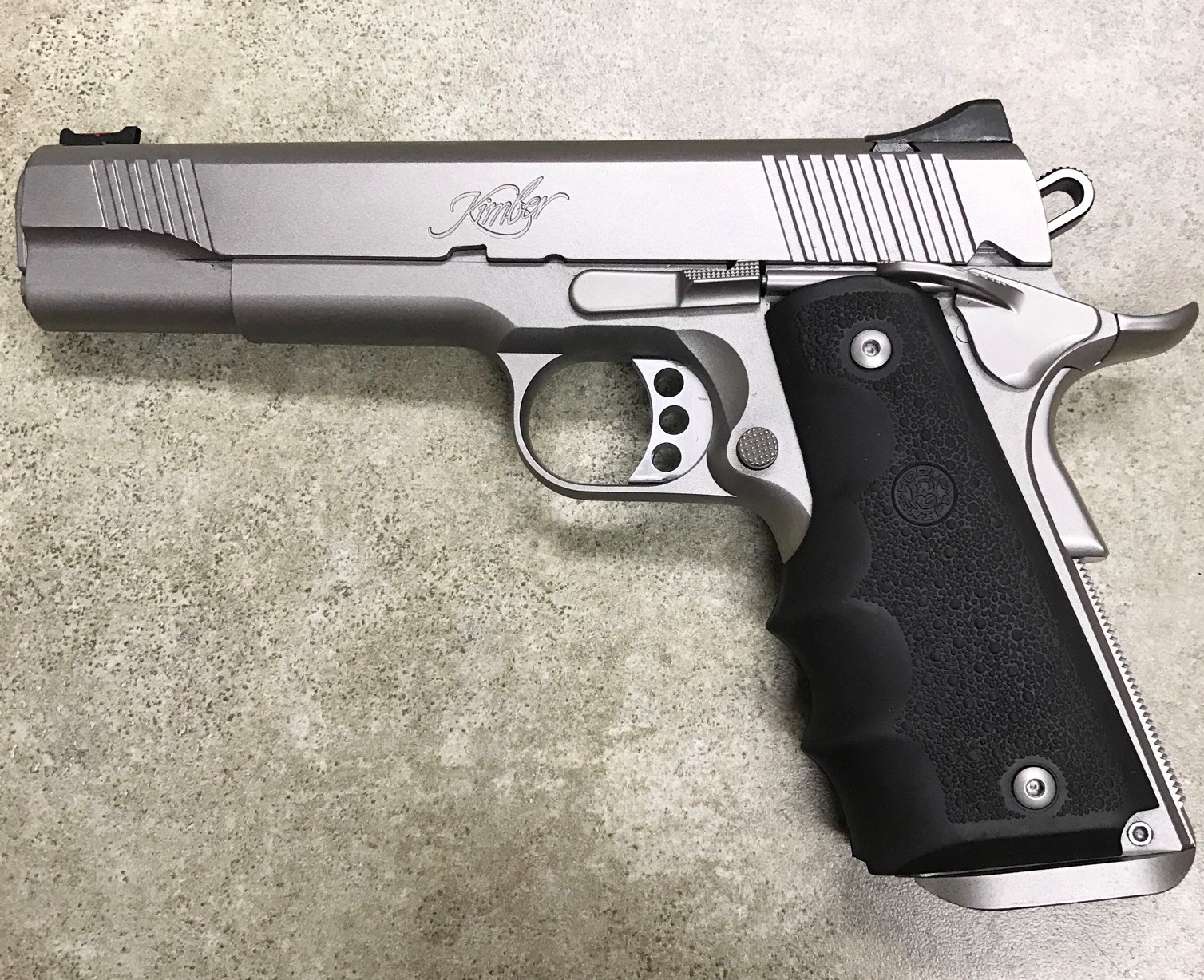 Kimber 1911.jpeg
