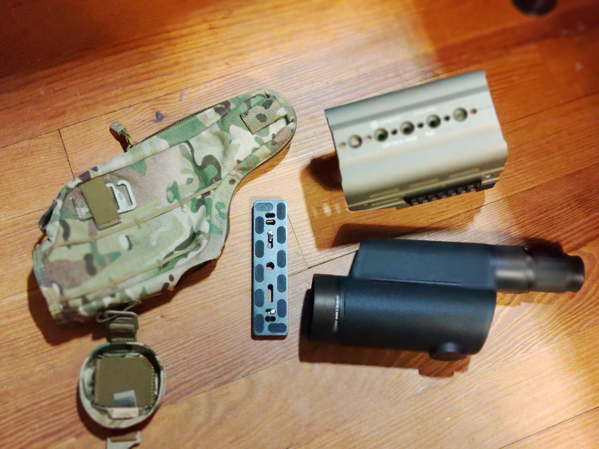 KIMG0180_01_BURST1000180_COVER.JPG