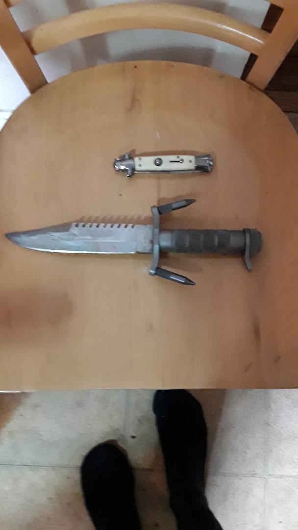 Knife 1.jpg
