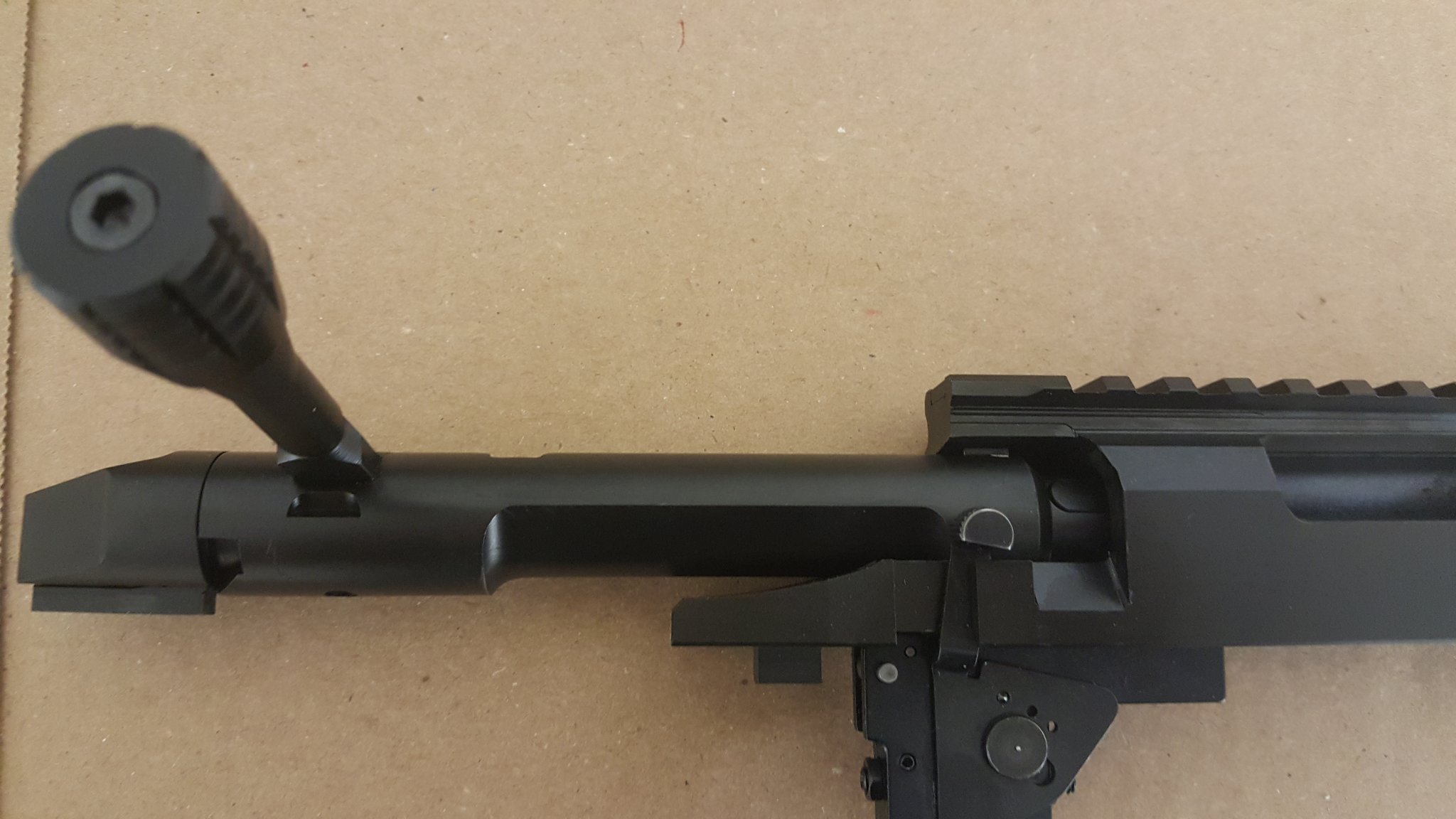 Kopis Bolt Open1.jpg