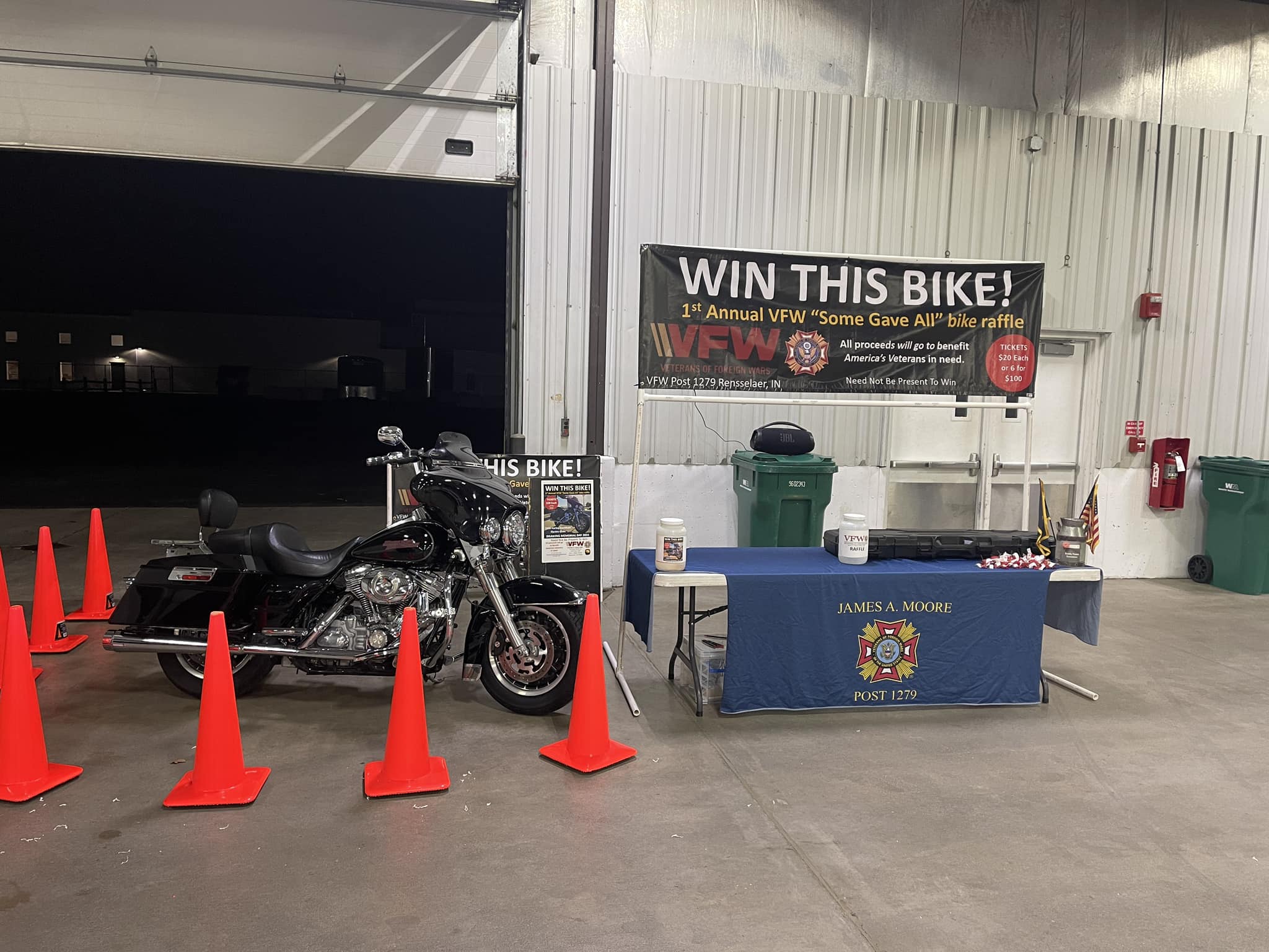 Lafayette gun show.jpg