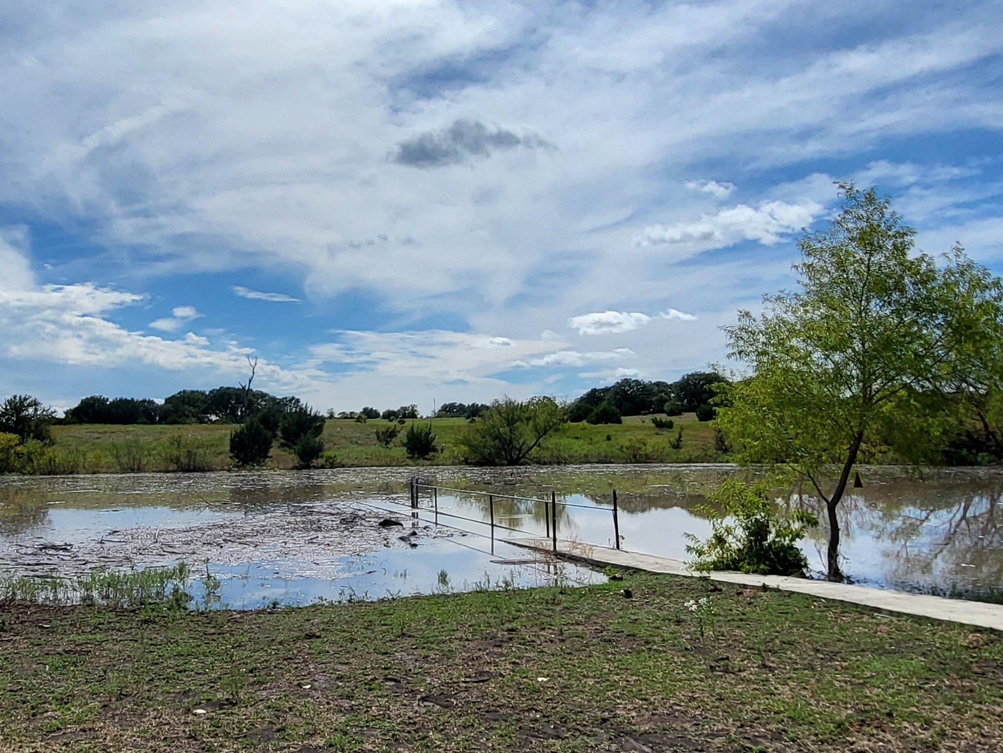 lake.jpg