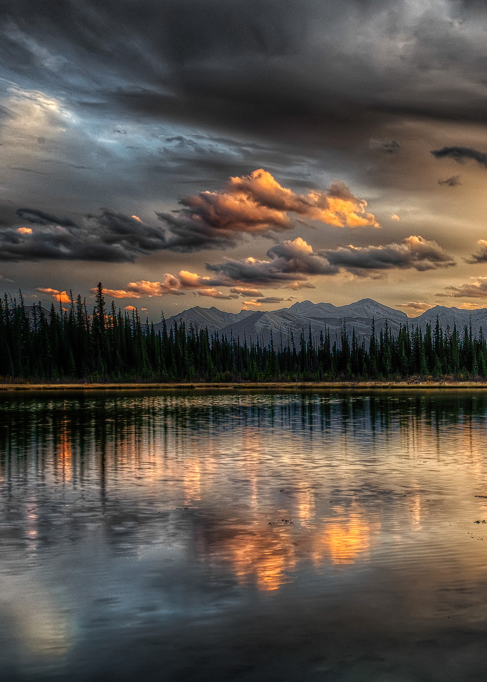 lake sky.jpeg