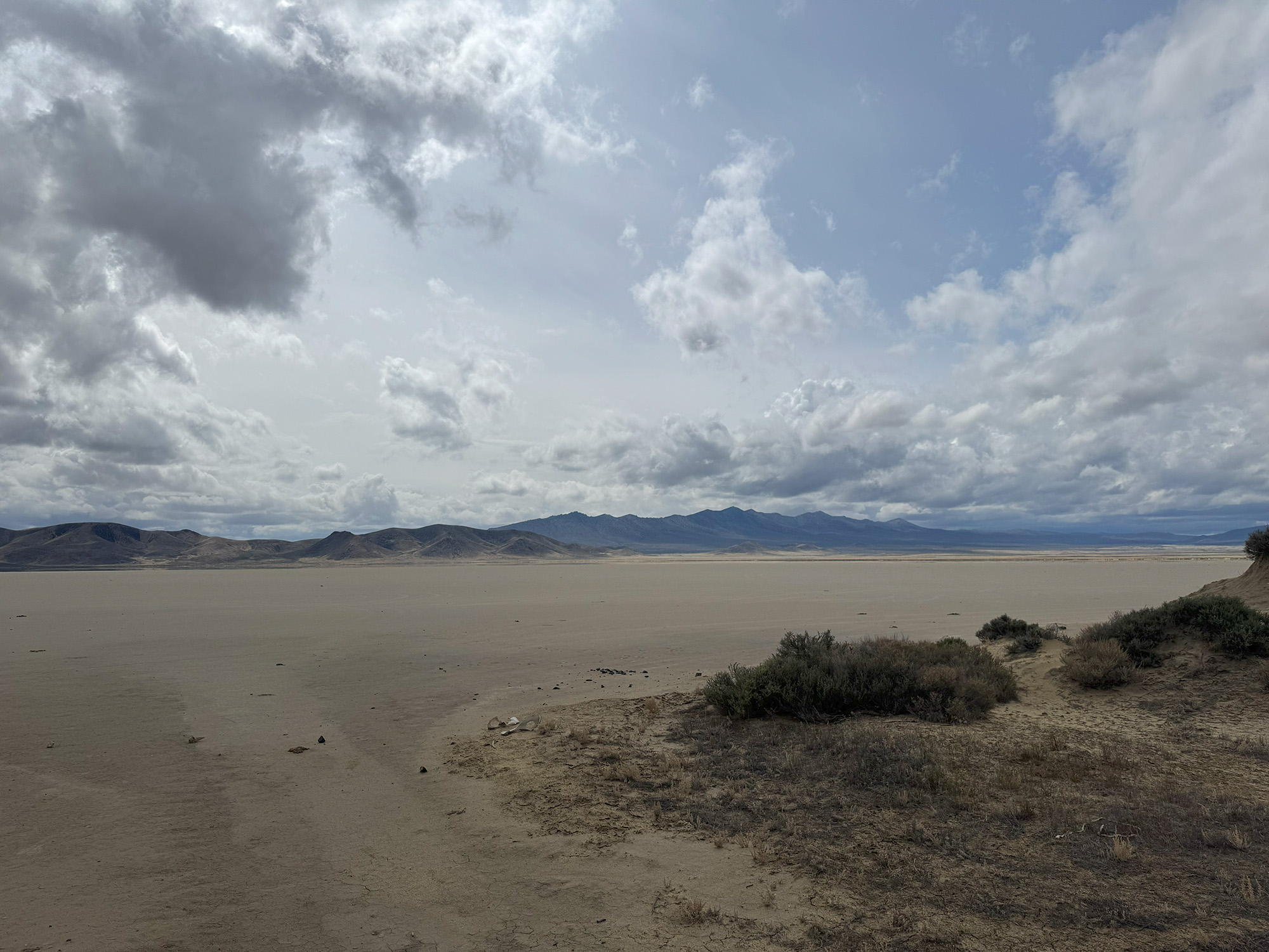 lakebed3.jpg