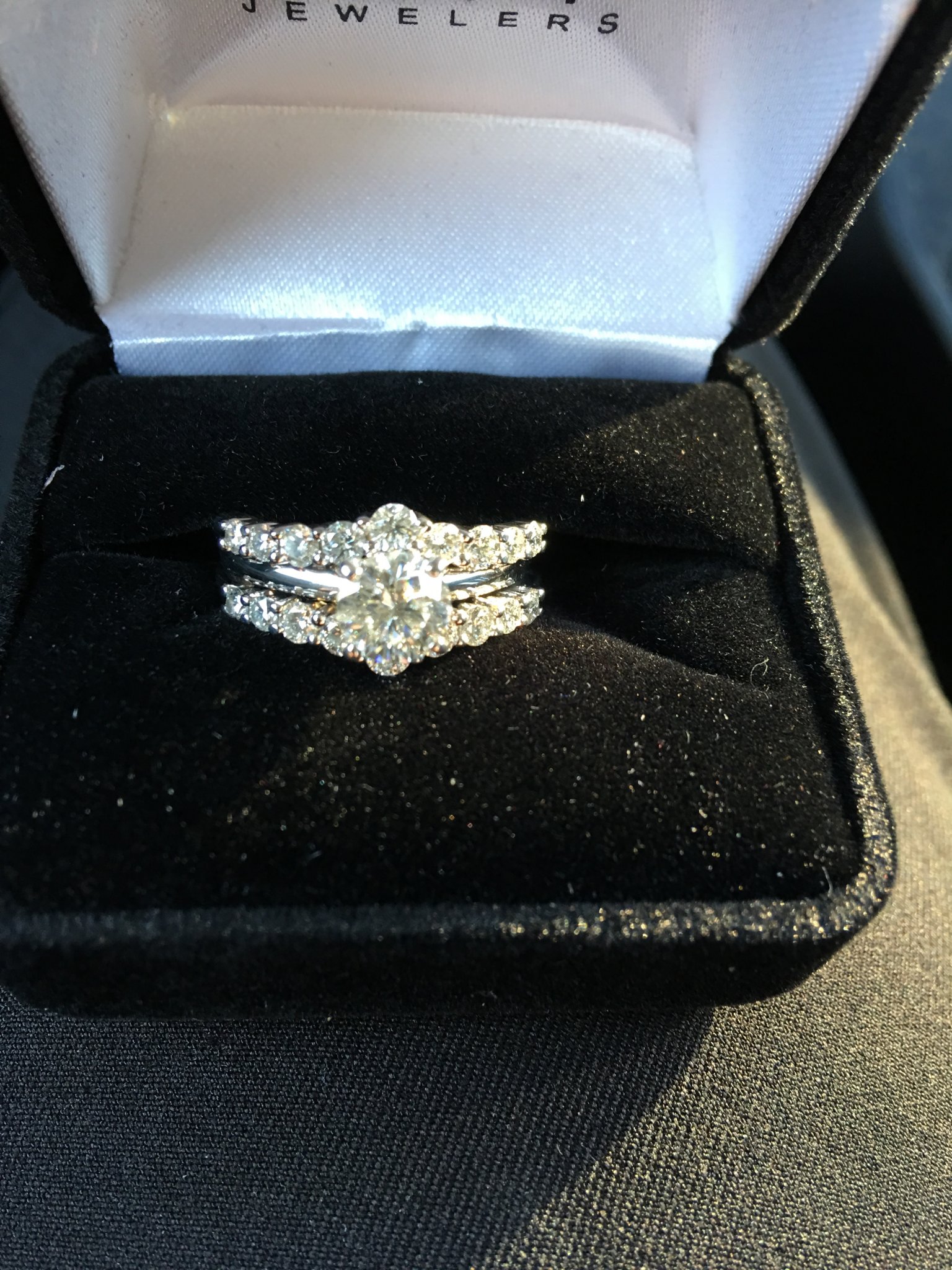 LEO Diamond Ring-2.jpg