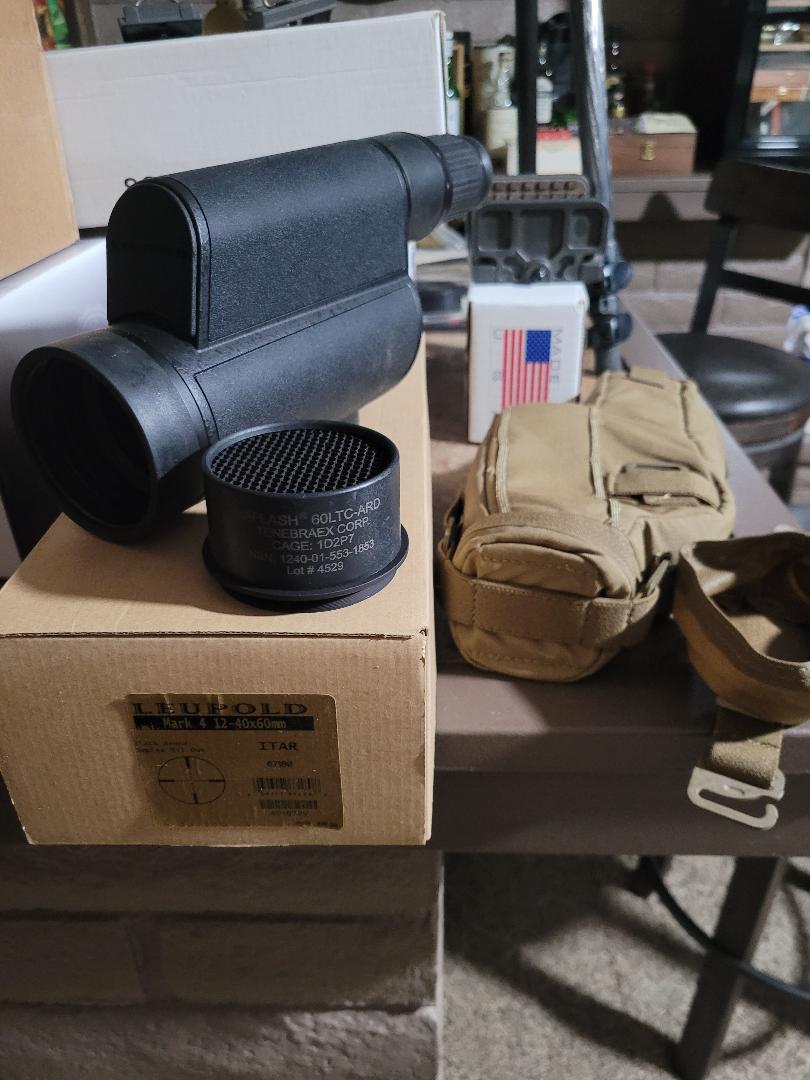 Leupold spotting scope with ard.jpg