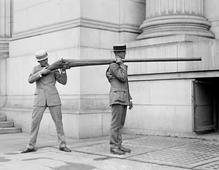 long gun.jpg