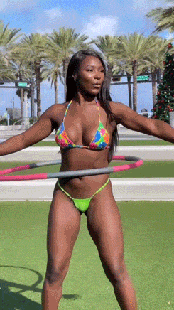 look_at_all_these_booties_09.gif