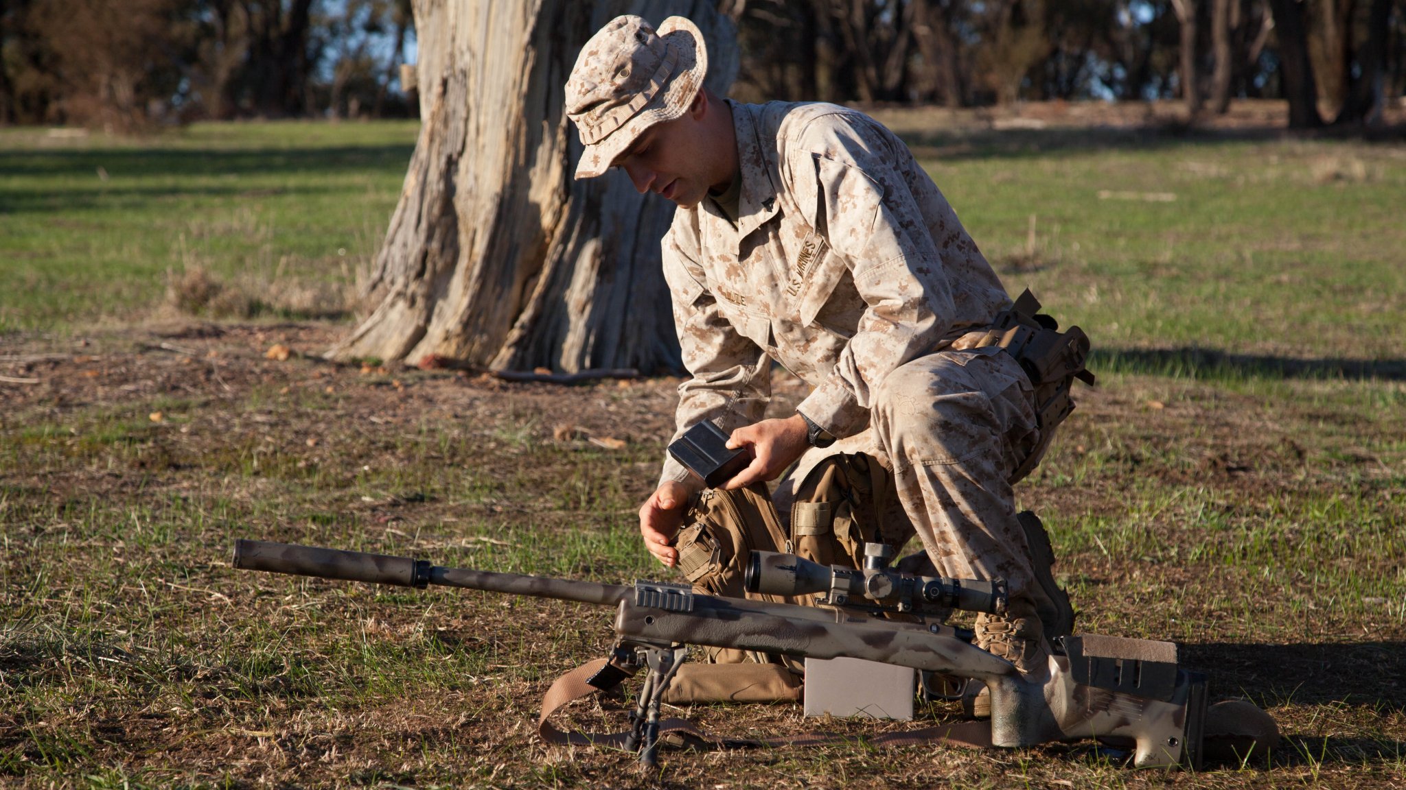 M40A5 USMC Shooting Team 160507-M-MB894-101.JPG