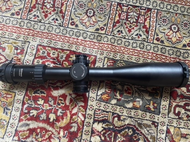 m5xi top.jpg