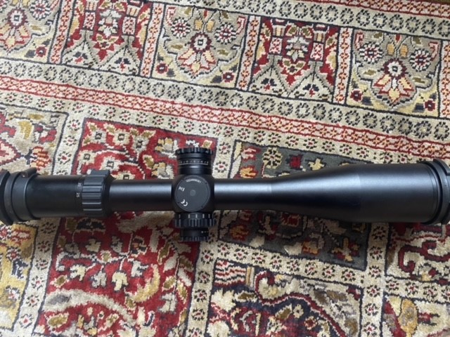 m5xi1.jpg