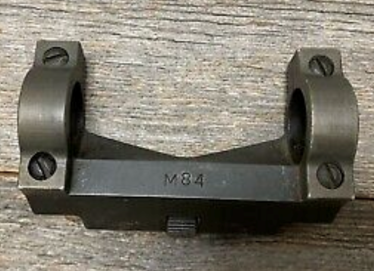 M84_hinged_mount_top_half.PNG