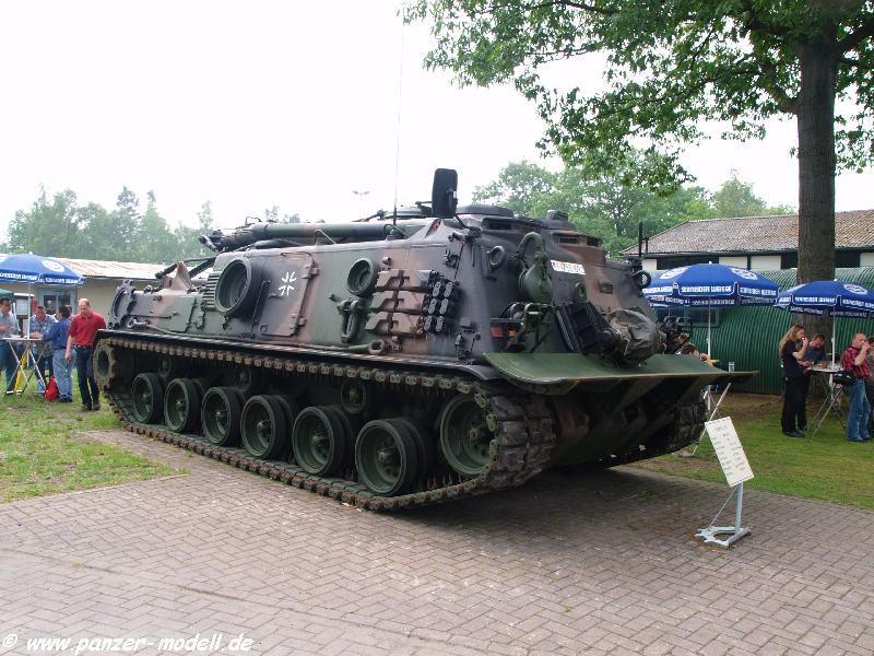 m88g_01.jpg