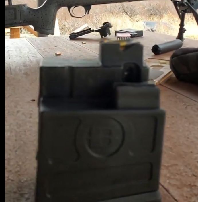 mag2.jpg