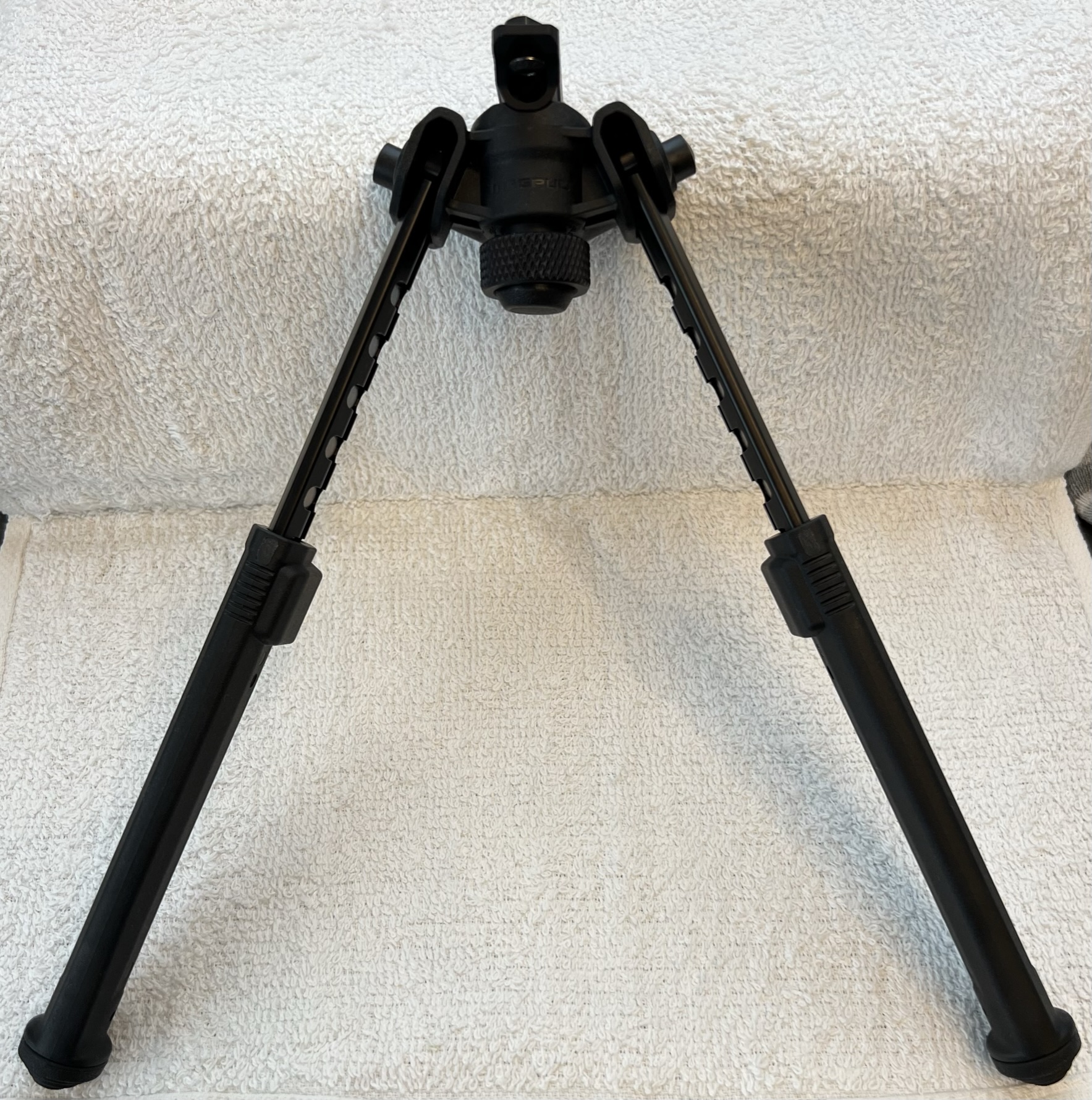 Magpul M-LOK Bipod_02.jpeg