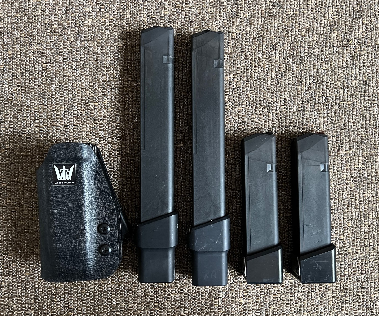 Mags.JPG