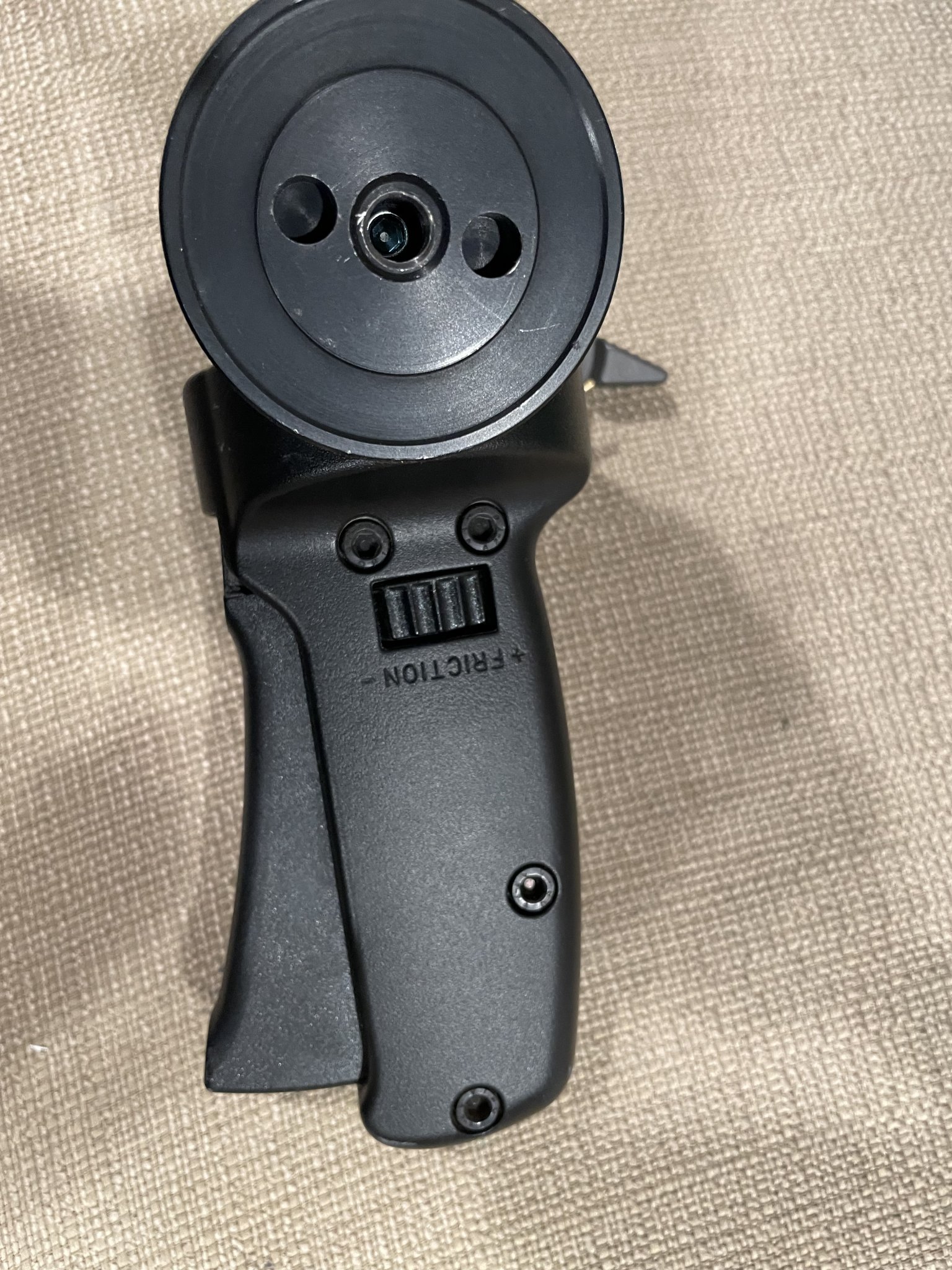 Manfrotto Bottom.jpg
