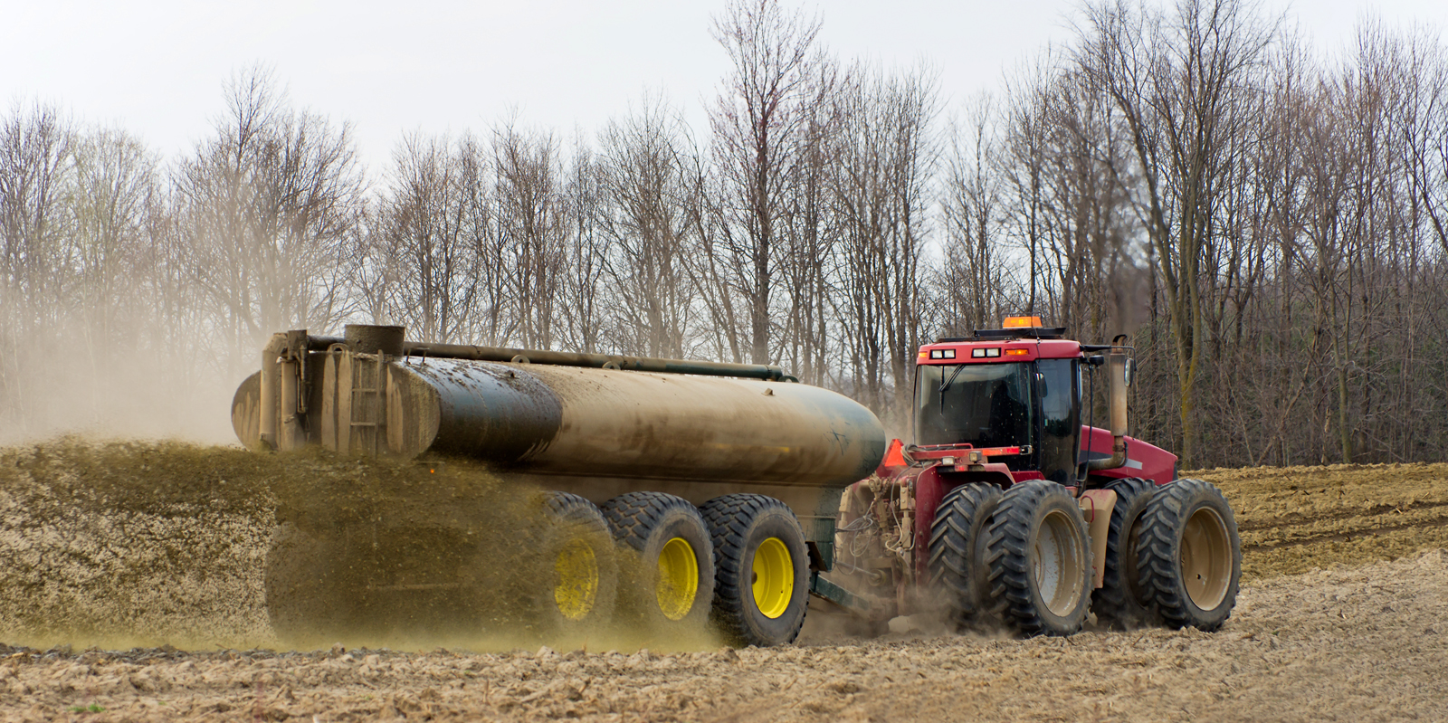 Manure-Spreader-feature.jpg