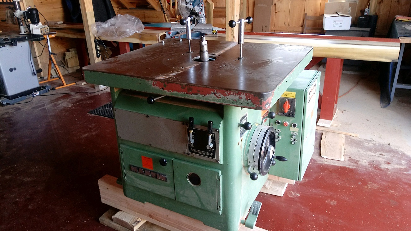 7038525