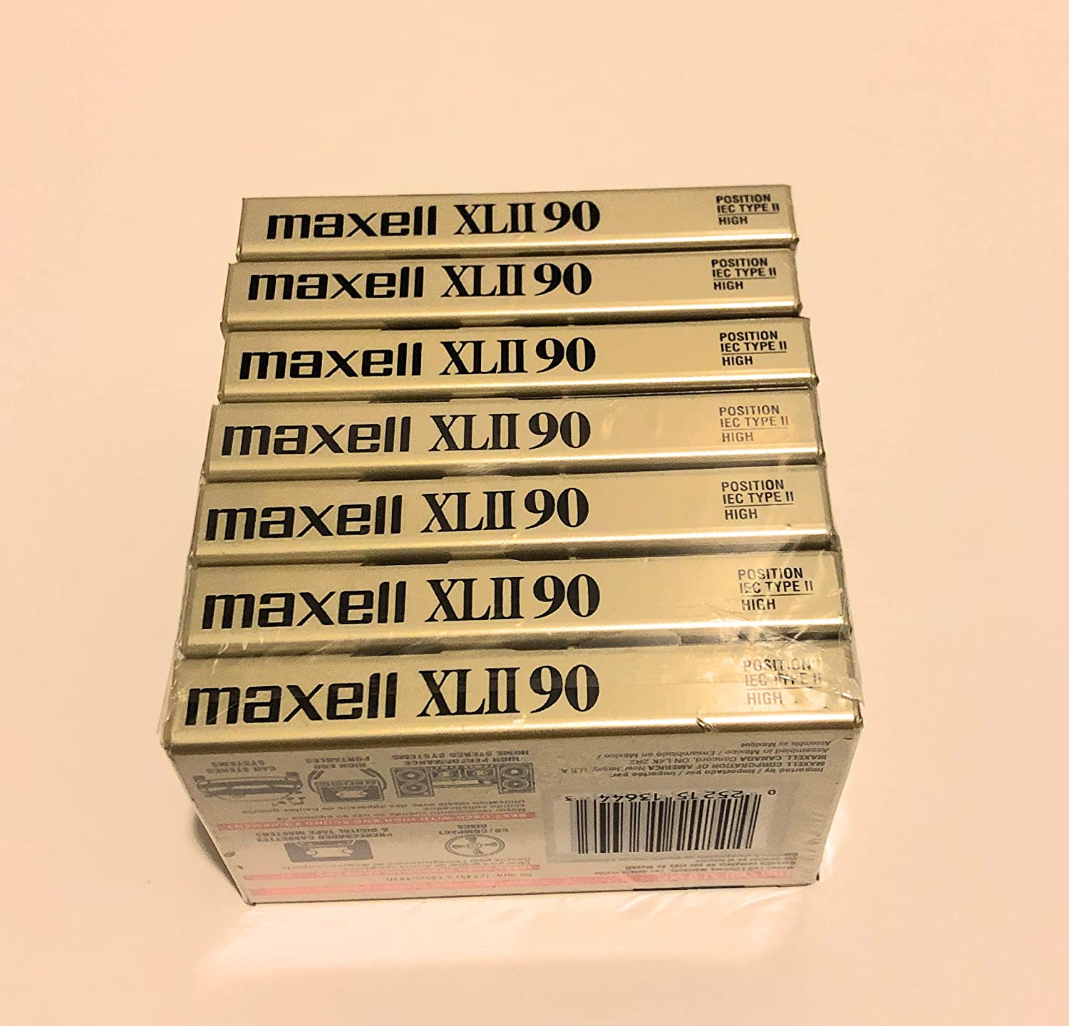Maxwell.jpg