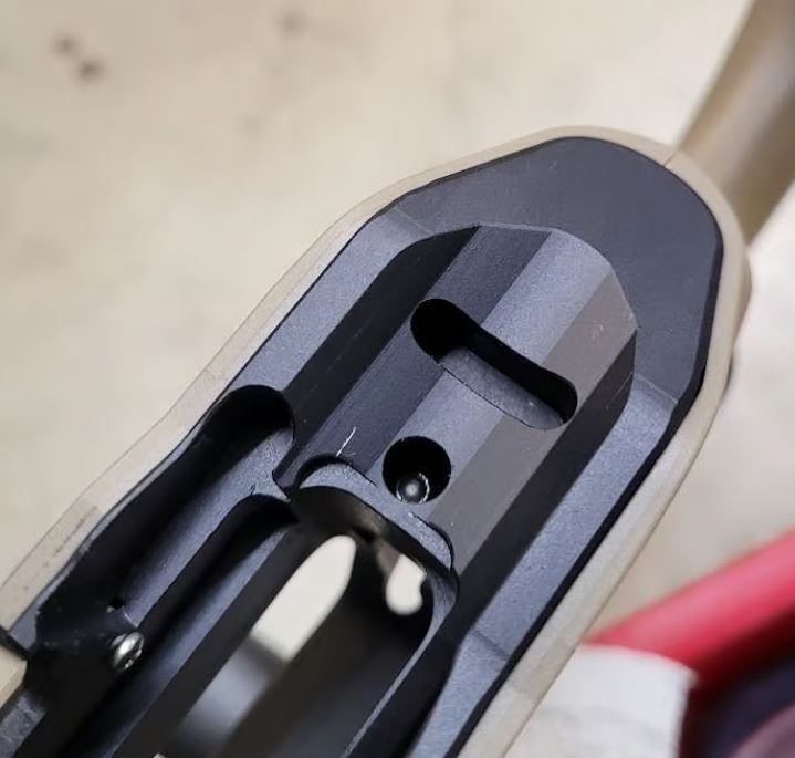 MDT XRS Recoil Lug Slot.JPG