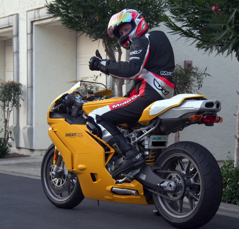 Mikes749Back.jpg