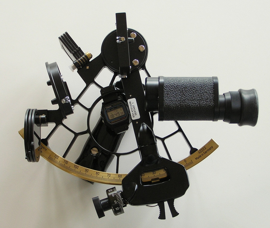 Modern_drum_sextant.jpg