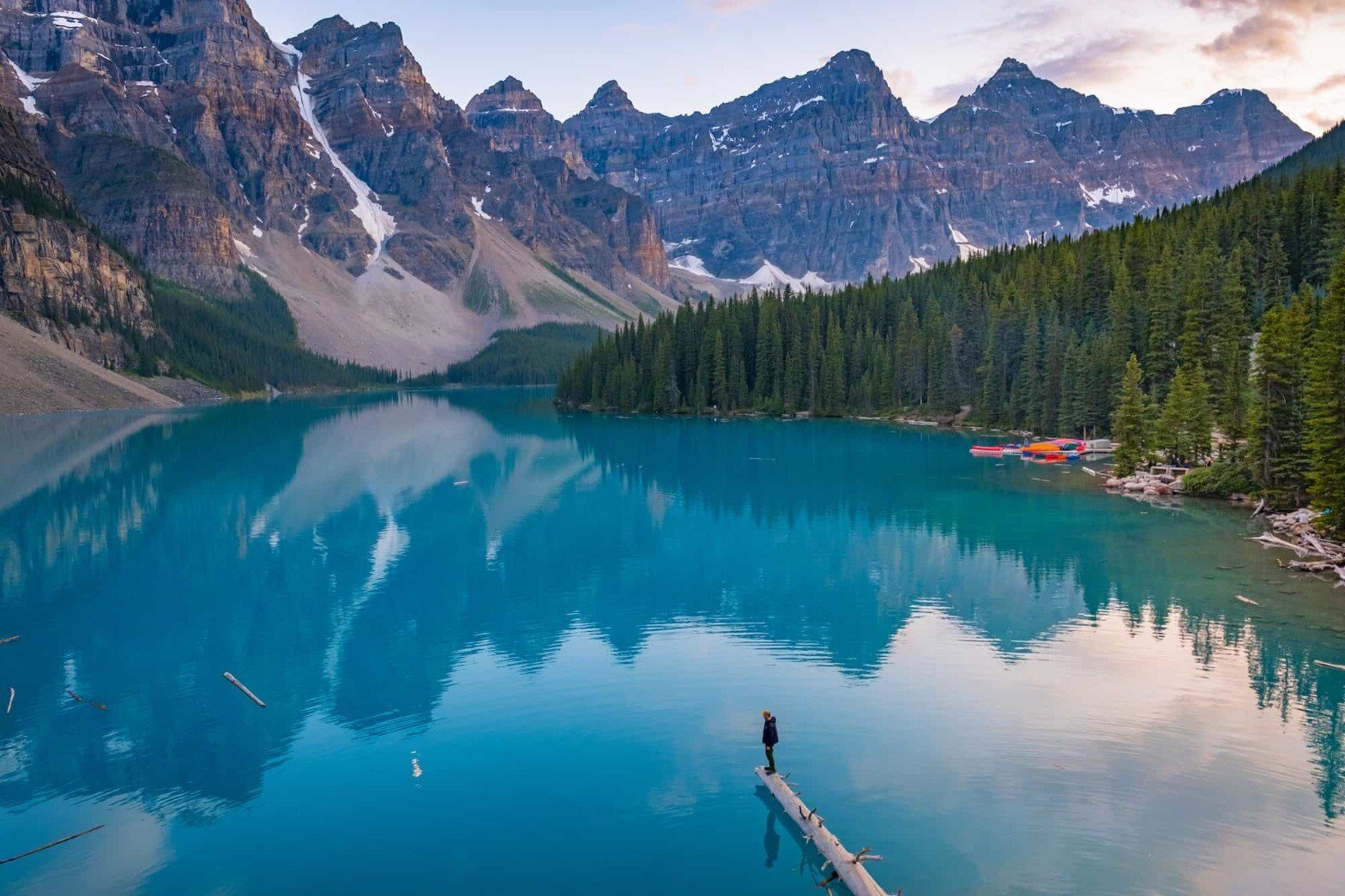 moraine lake.jpeg