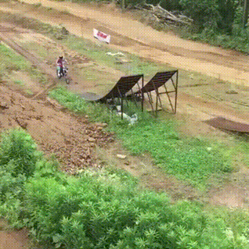 moto flip.gif