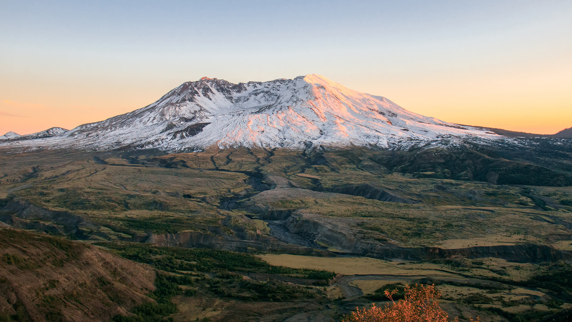 Mount-St-Helens.jpeg