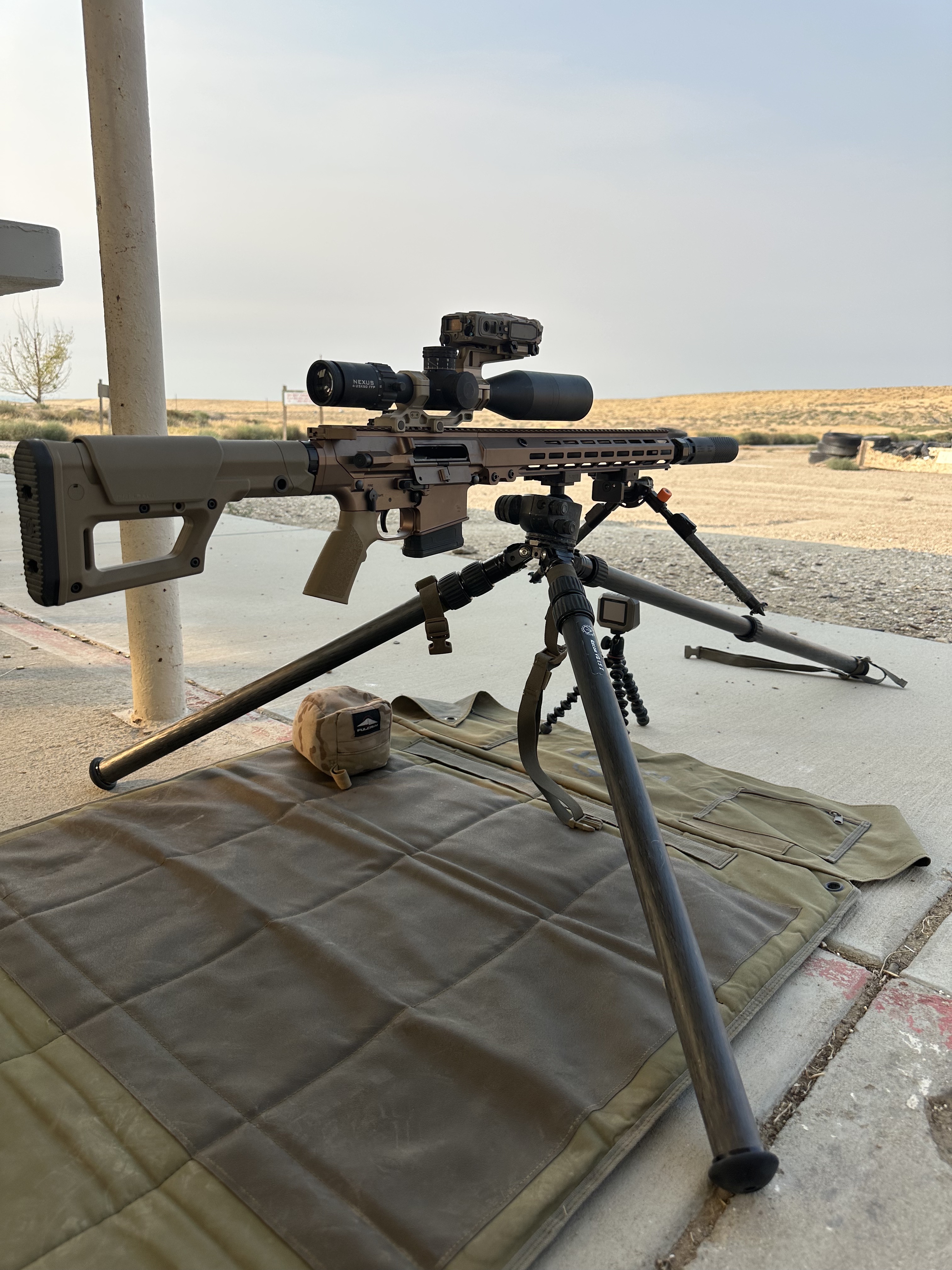 MRGG tripod.jpg