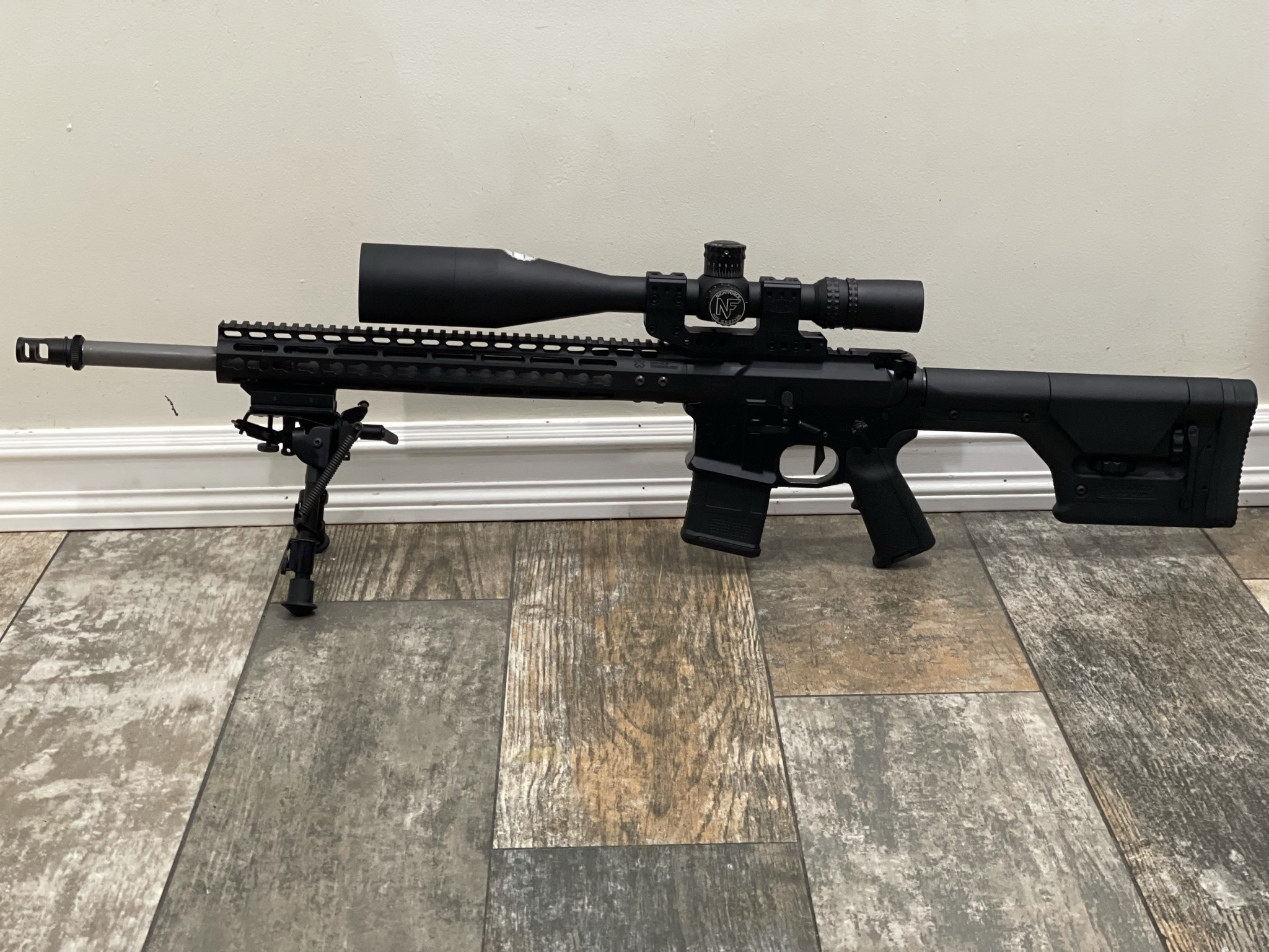 Noveske Left.jpg