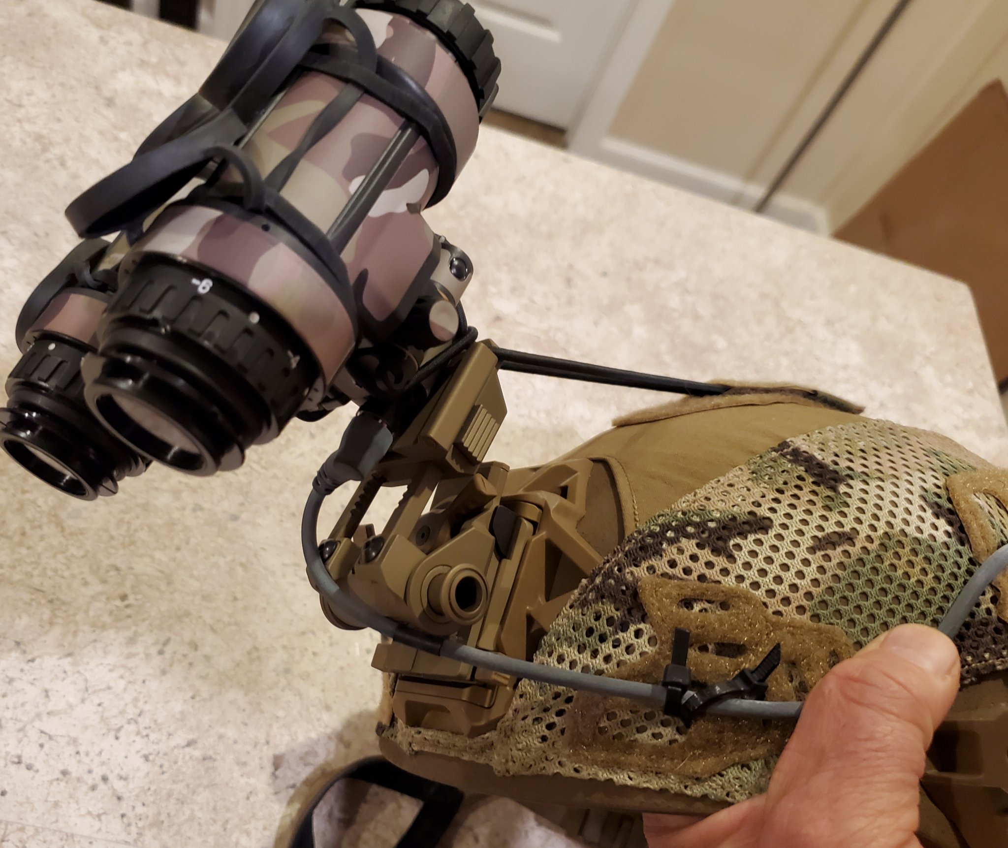 NVG1.jpg