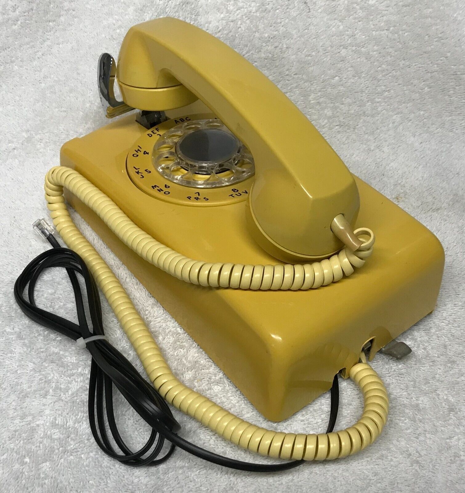 old-dial-phone.jpg