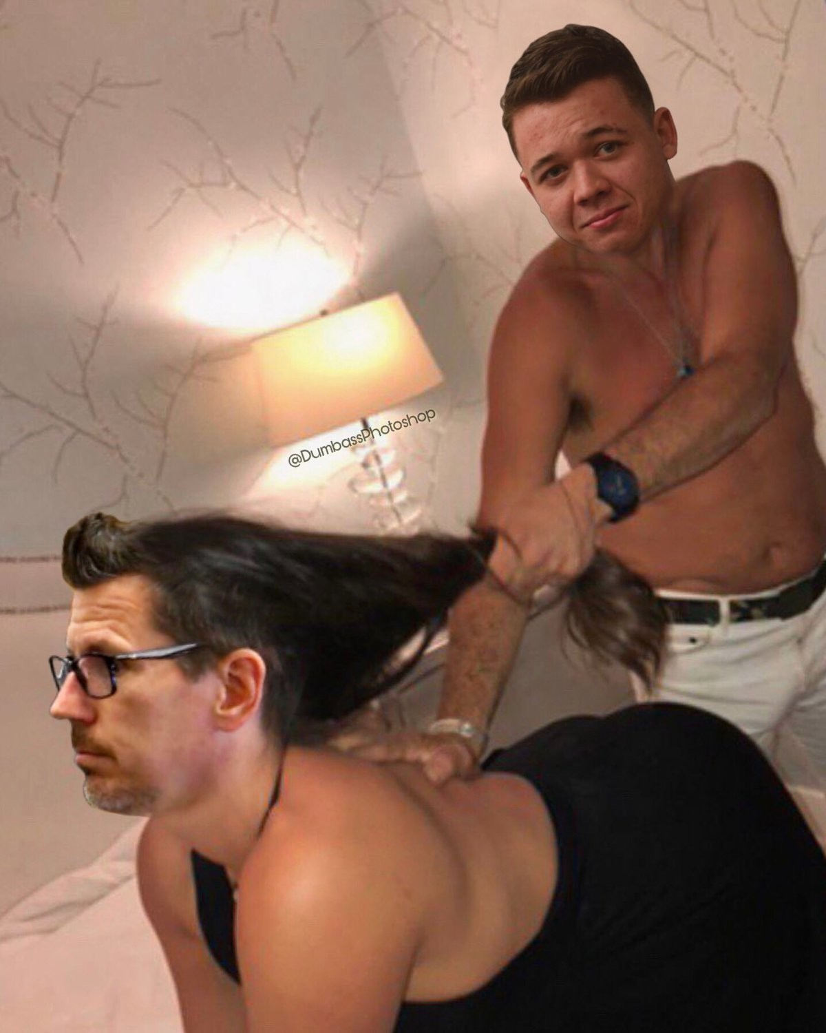 Outrageous+cockroach_8a18da_9125153.jpg