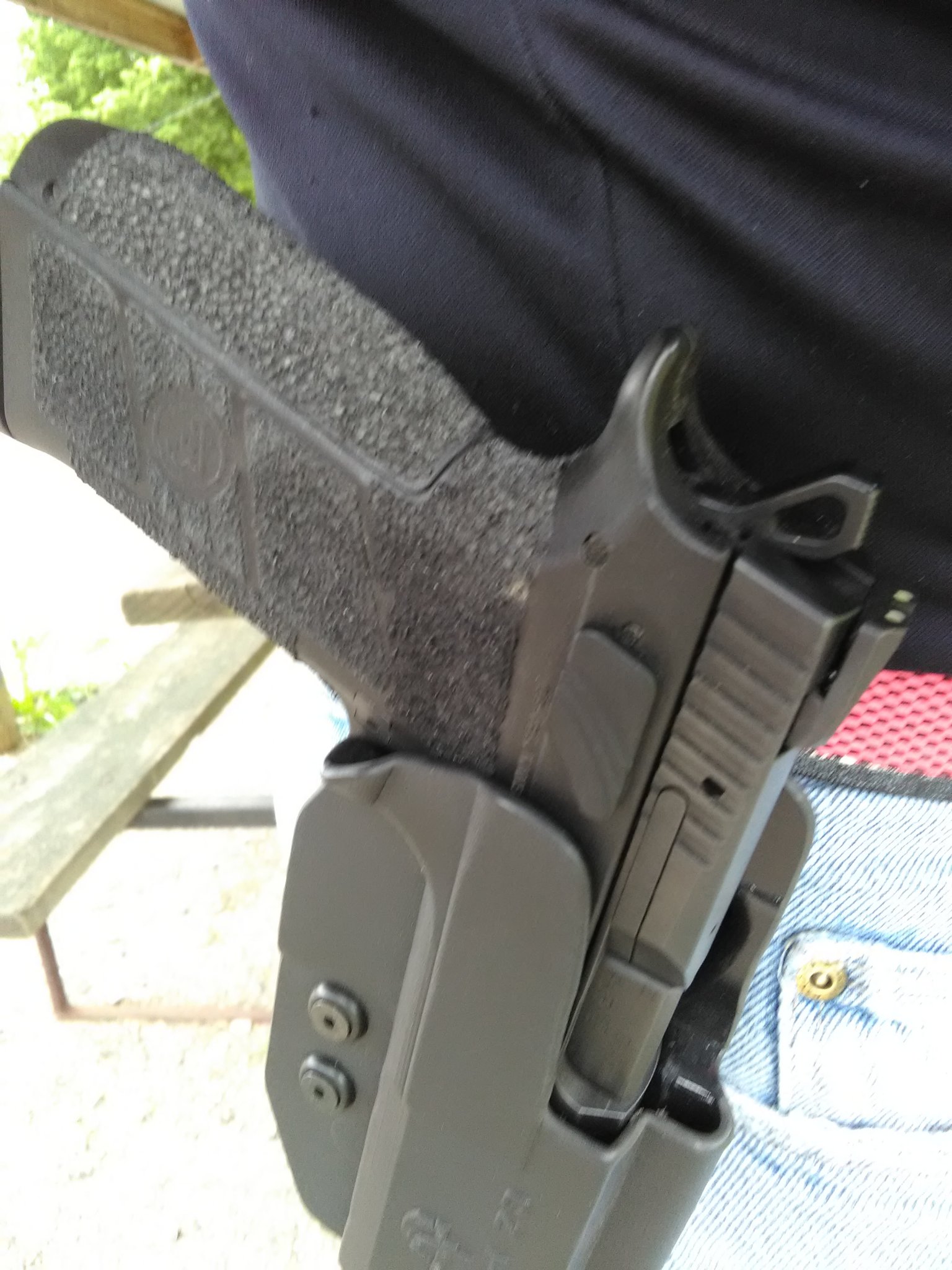 P-09.jpg