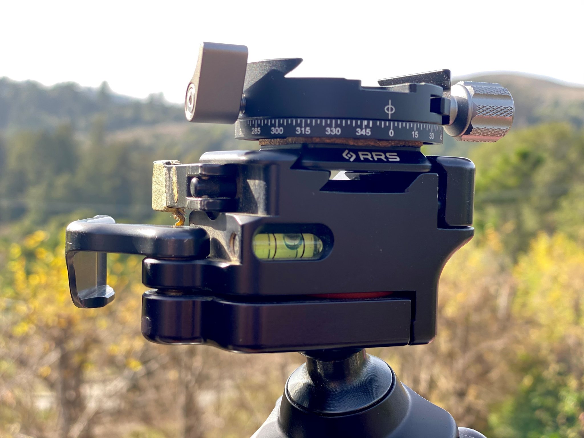 panning clamp.jpg