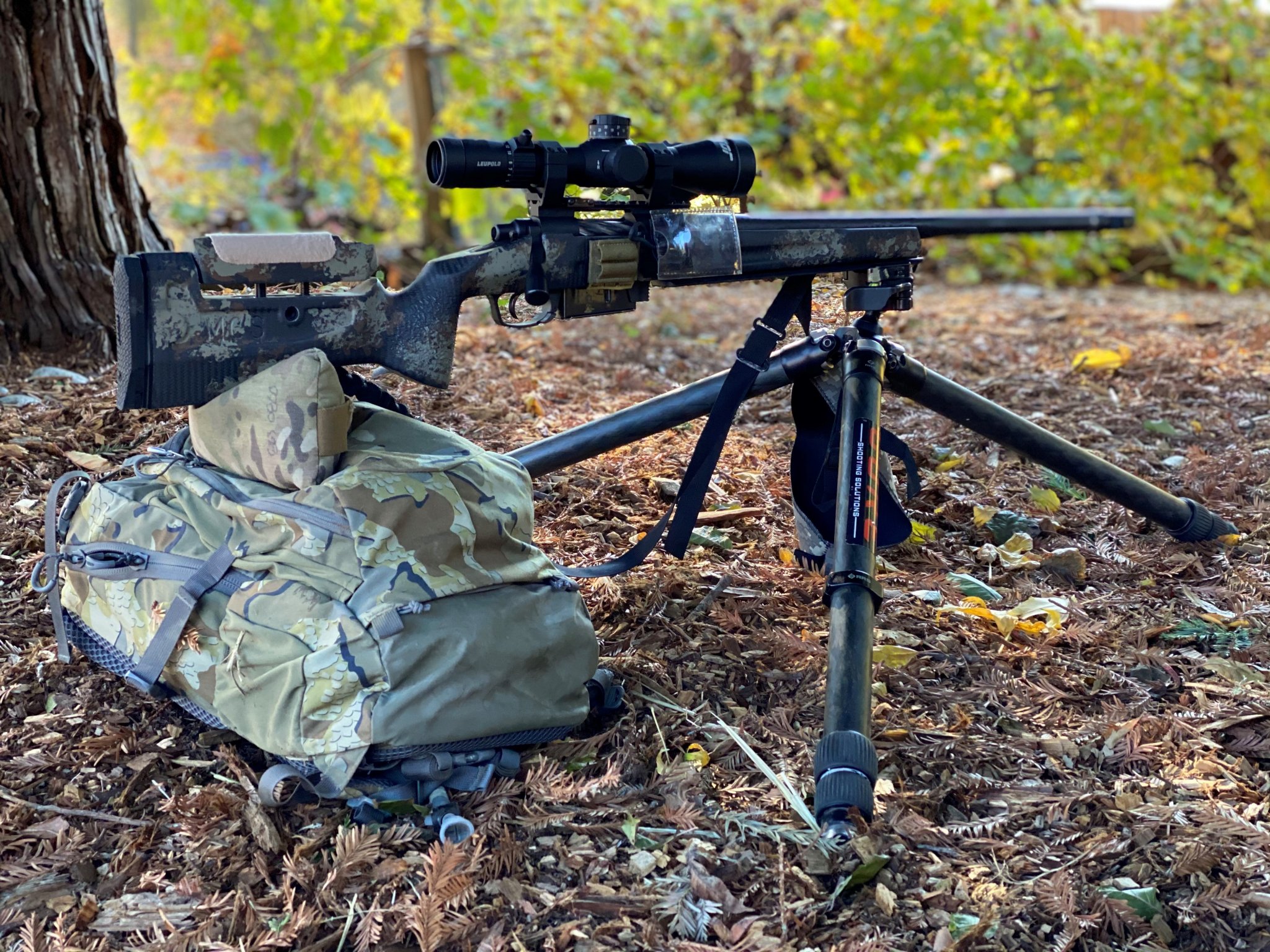 Pig gun tripod prone.jpg