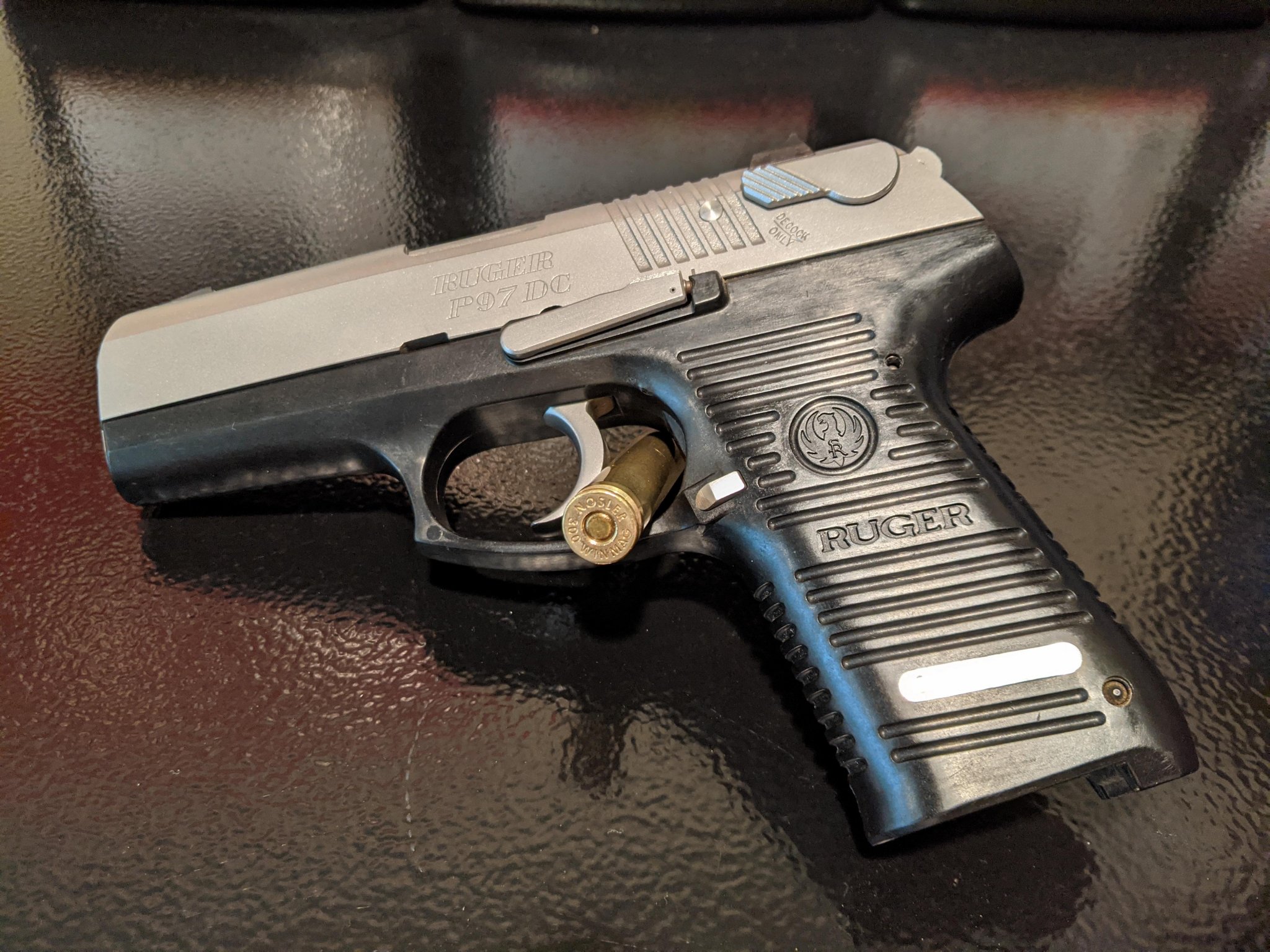 pistol.jpg