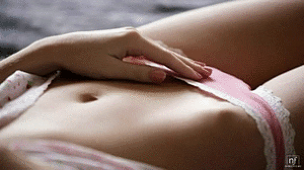 pizza-and-hip-bones-are-the-sexiest-vs-known-to-man-x-photos-33-1.gif