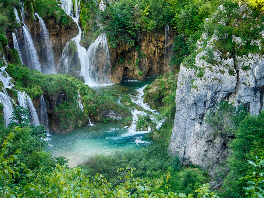 plitvice-falls.jpeg
