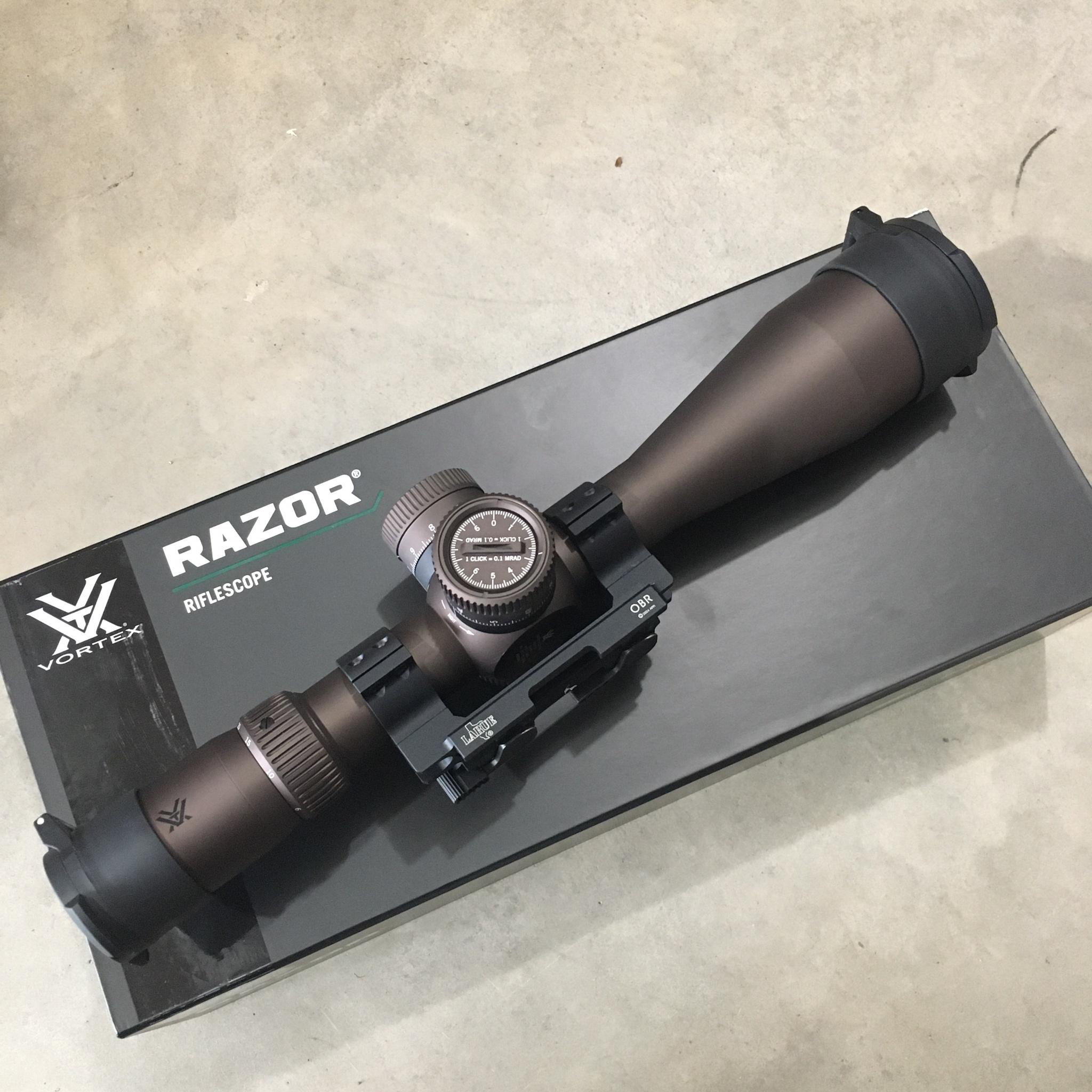 razor1.jpg