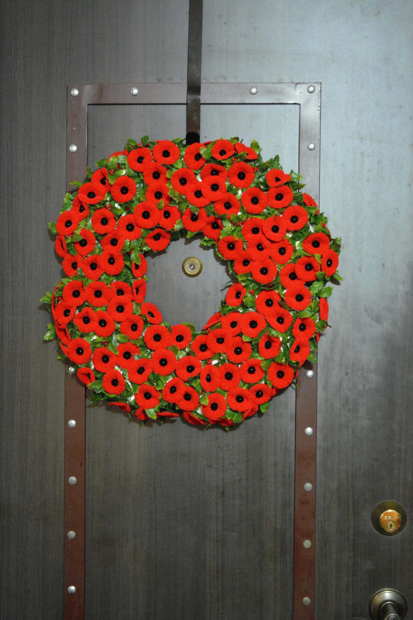 Remeberance Wreath '18 2.gif