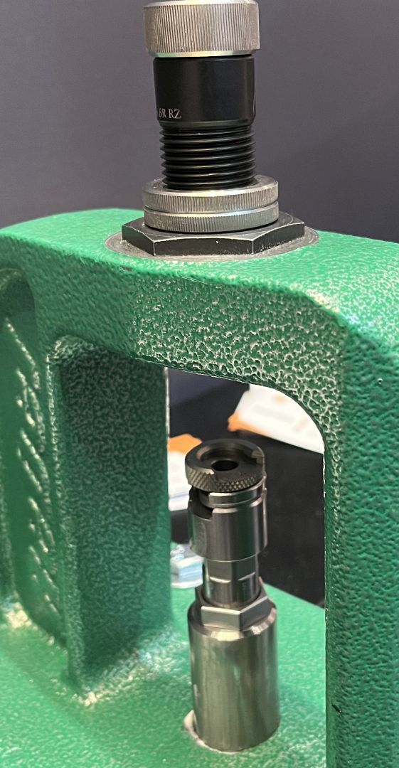 resizing micrometer.jpg